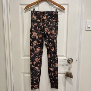 Lululemon Floral Print Leggings, Size 4